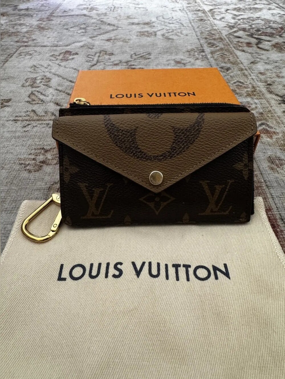 Louis Vuitton Reverse Recto Wallet